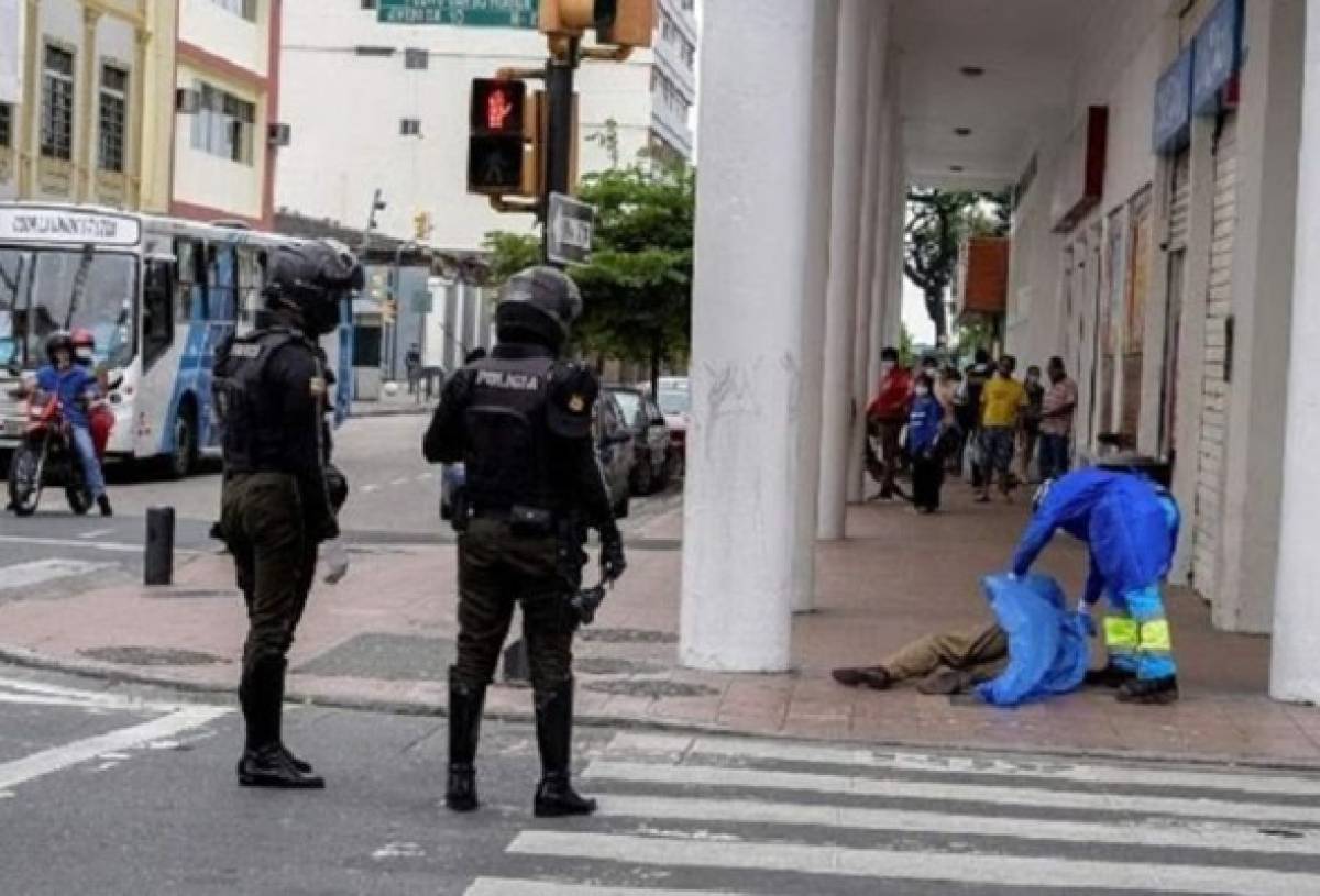 ¡Dramático! Muertos por coronavirus tirados en las calles en Guayaquil, Ecuador