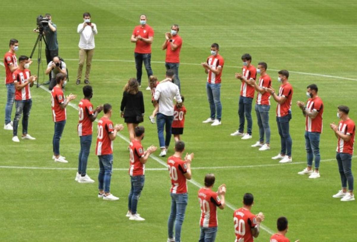 Sin abrazos y sin hinchas: Así se despide una leyenda del Athletic en tiempos del coronavirus