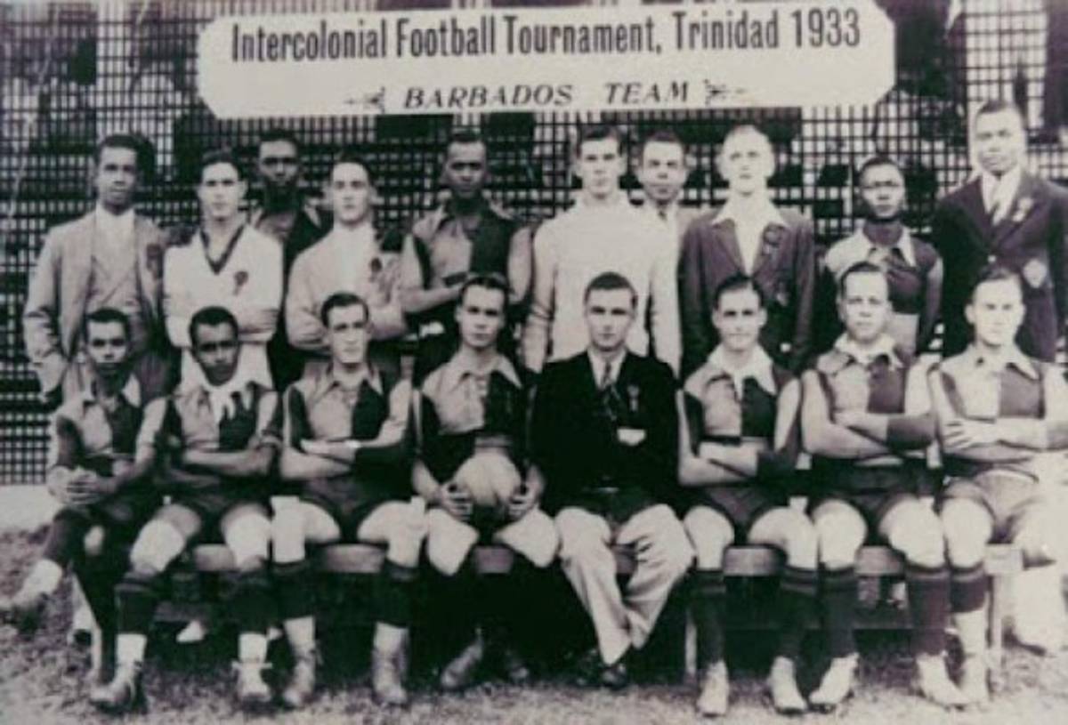 ¡Un caso en Honduras! Padres que alcanzaron a jugar con sus hijos en un equipo