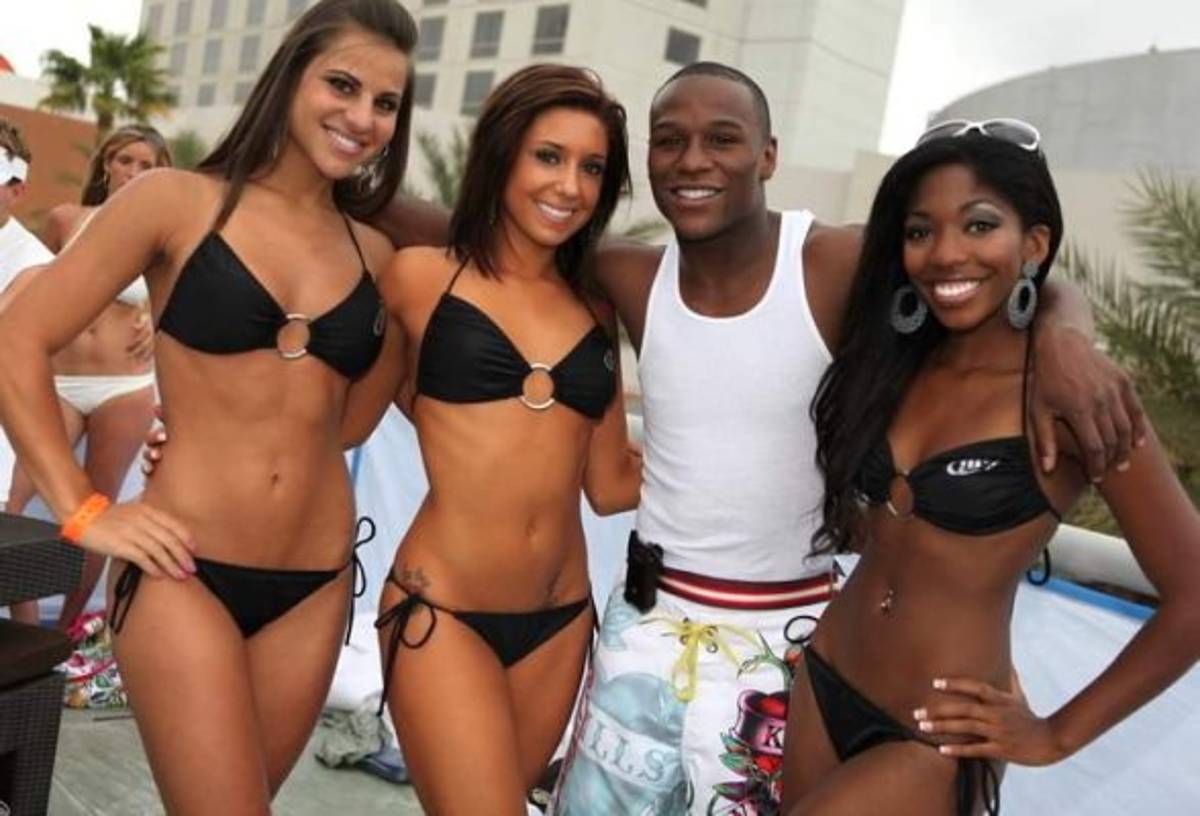 Las 50 locuras y fiestas inolvidables de Floyd Mayweather Jr