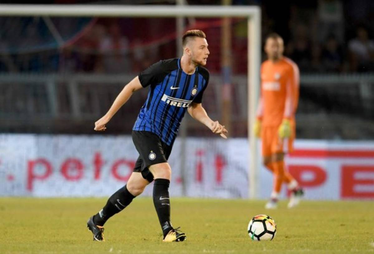 RUMORES/FICHAJES: Exjugador del Madrid coquetea con volver; Barcelona se despide de un crack