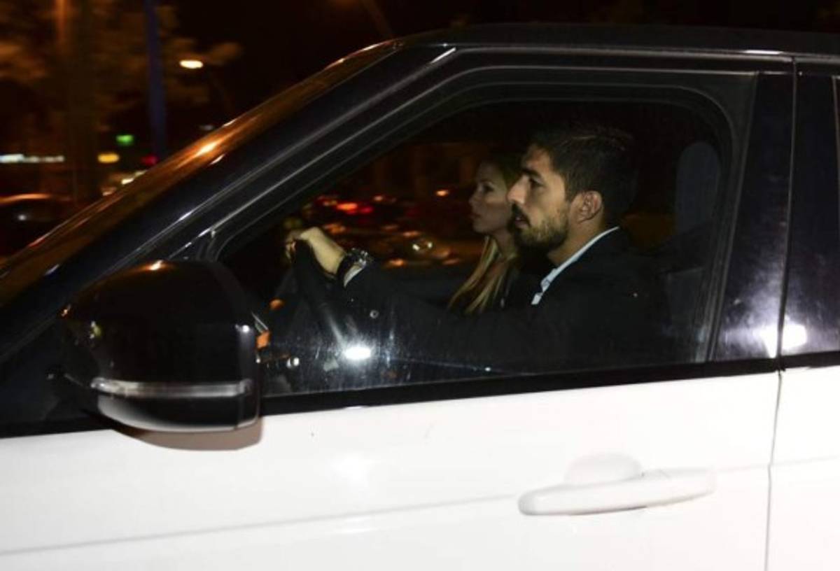 Cena de lujo: Así celebran título de Liga jugadores del Barcelona con sus esposas