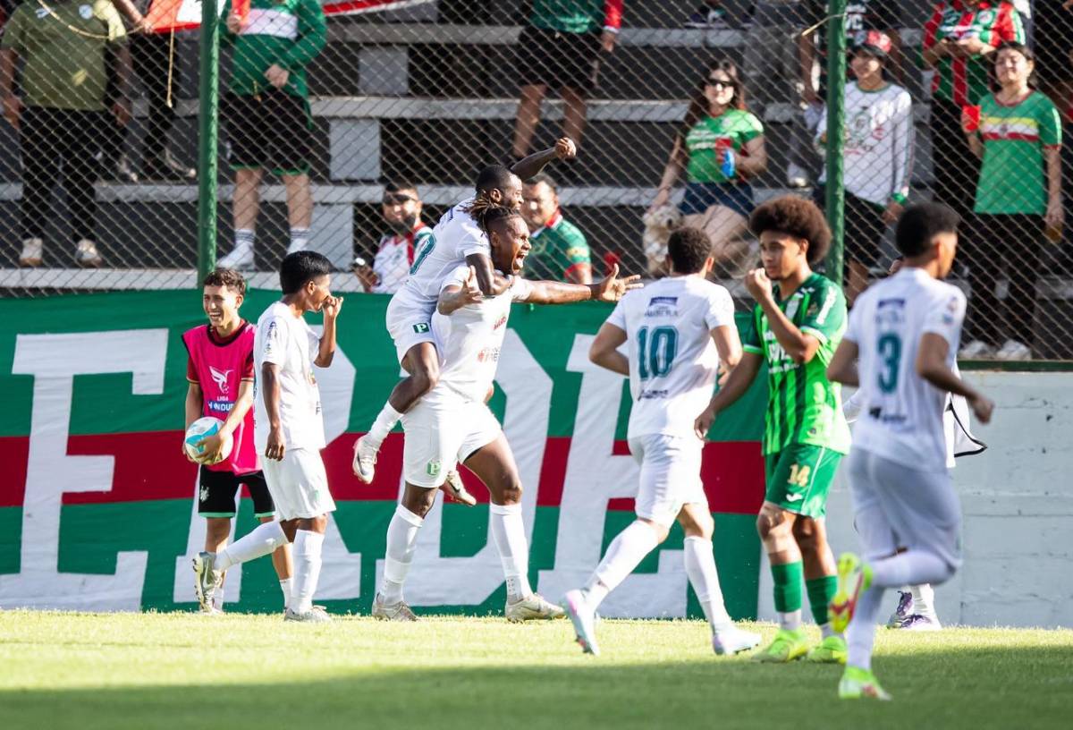 Platense domó a Marathón: la fiesta en el Excelsior, tarde soñada de 'Yio' Puerto y golazo de Wecolme