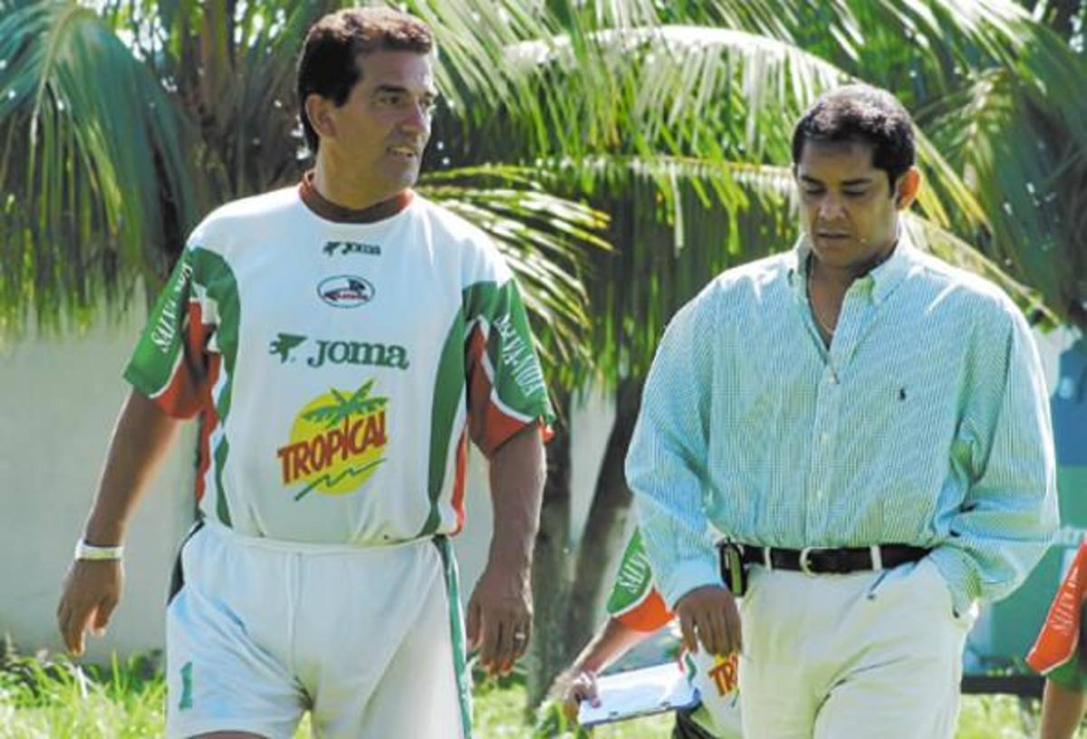 Dos europeos en lista: ¡César Vigevani y otros 16 técnicos que fueron fugaces en los grandes de Liga Nacional de Honduras!