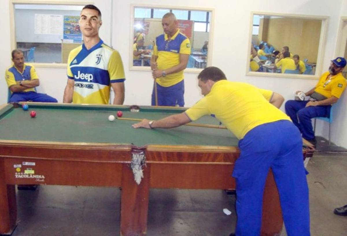 Para reír: Juventus presentó su nueva camisa y los memes hacen pedazos a Cristiano Ronaldo