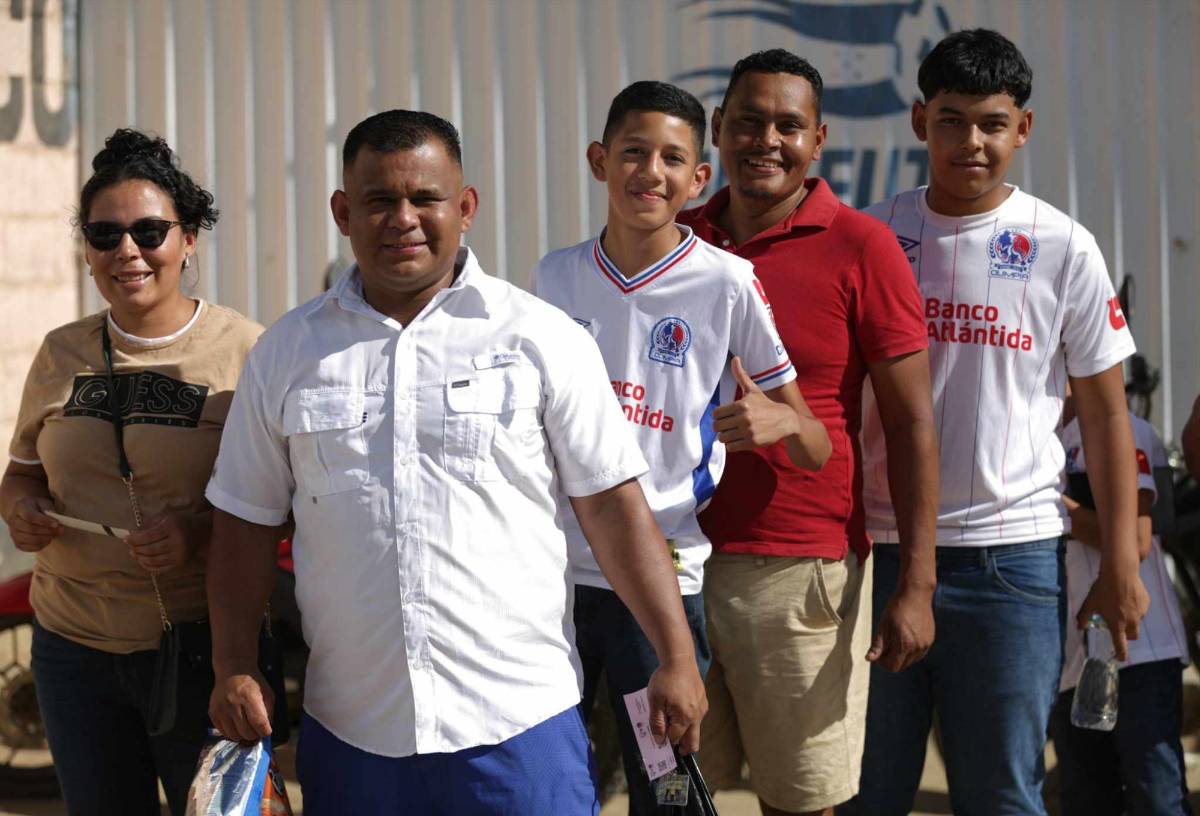 Locura por Olimpia en Danlí: nadie se quiso perder la visita del león y llegaron en familias; así respondieron los jugadores