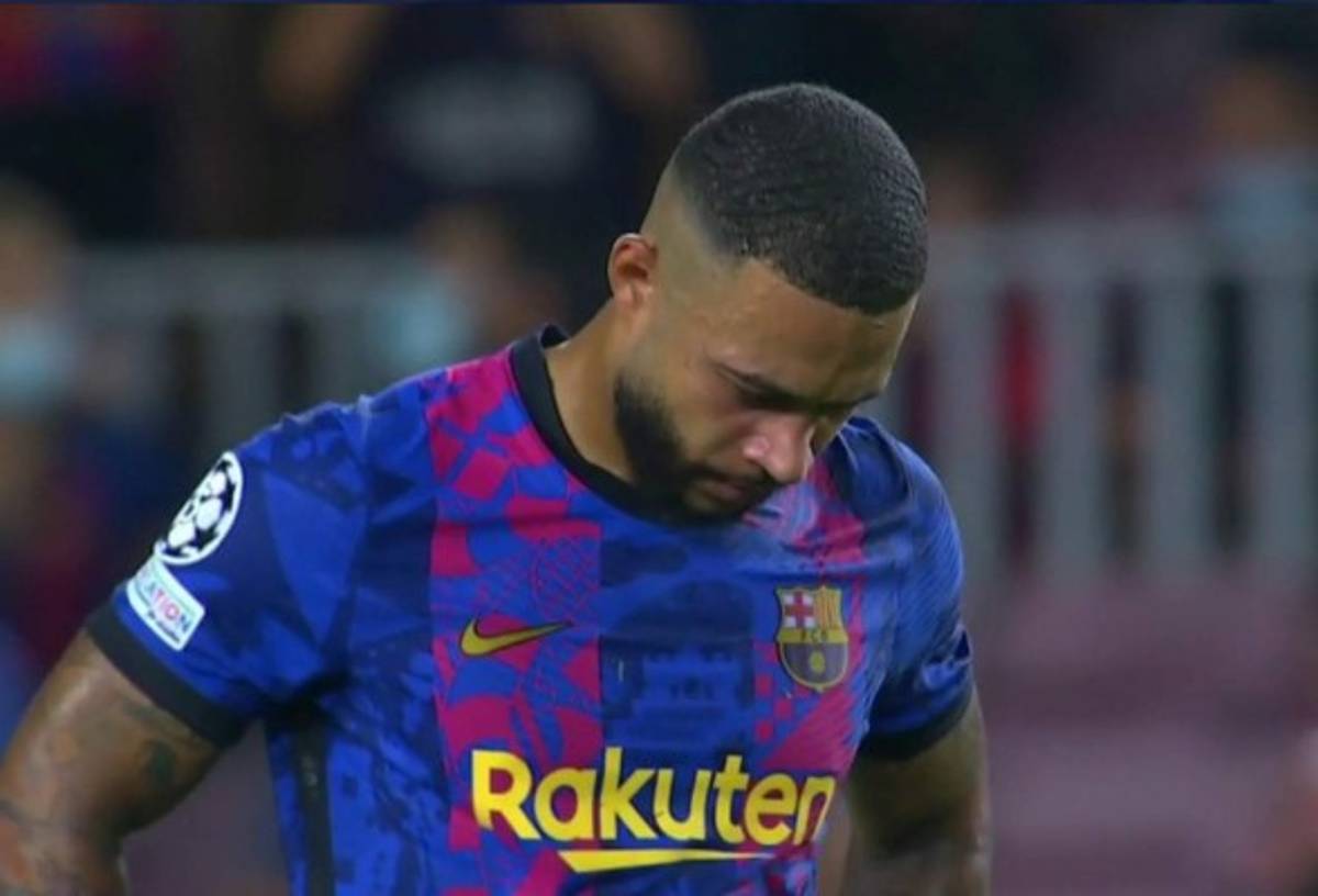 Las imágenes de la impotencia en Barcelona tras la paliza: Silbidos, Jordi Alba, abatido ¿y Piqué?