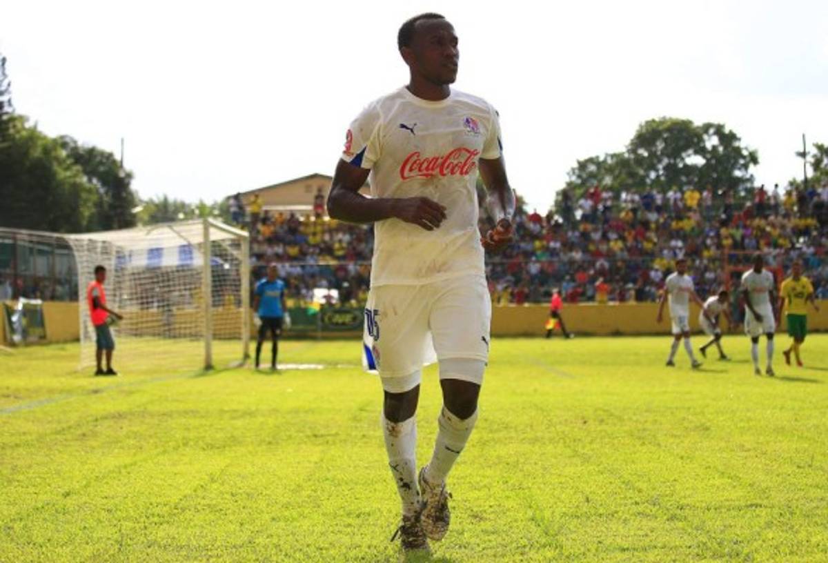 Futbolistas hondureños que se retiraron sin que te dieras cuenta