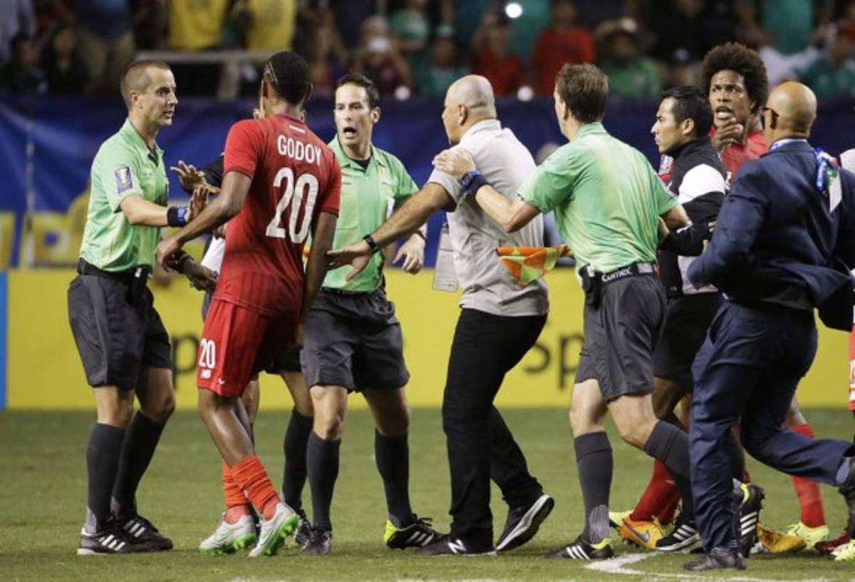 Los partidos más polémicos en la historia del fútbol