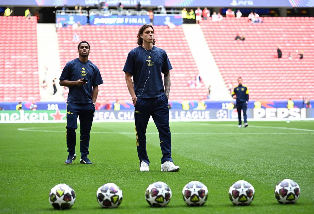 Fiestón en Budapest por el PSG-Arsenal en la gran final de la Champions