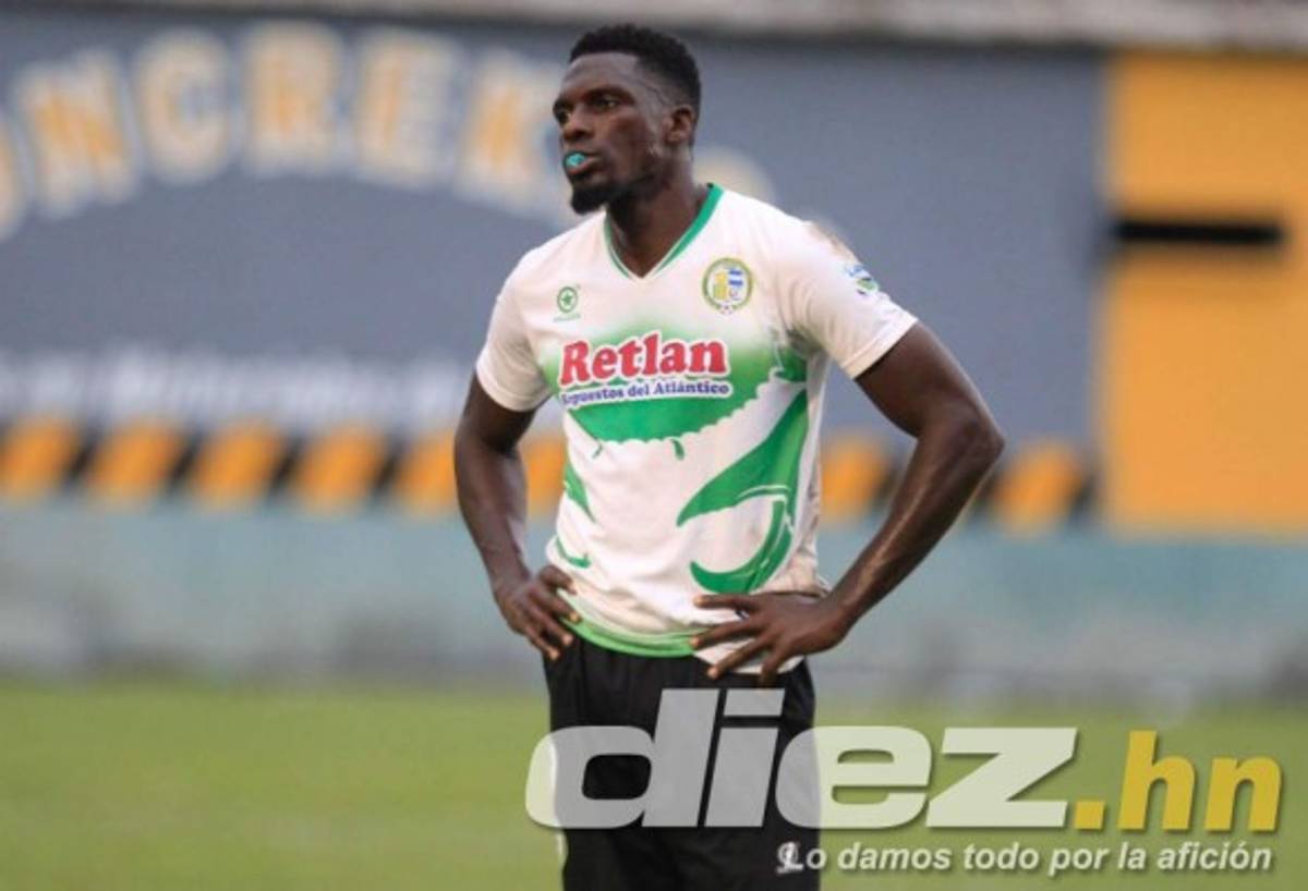 ¡Abatidos! La tristeza de los jugadores del Juticalpa y Wilmer Cruz tras la derrota ante Motagua