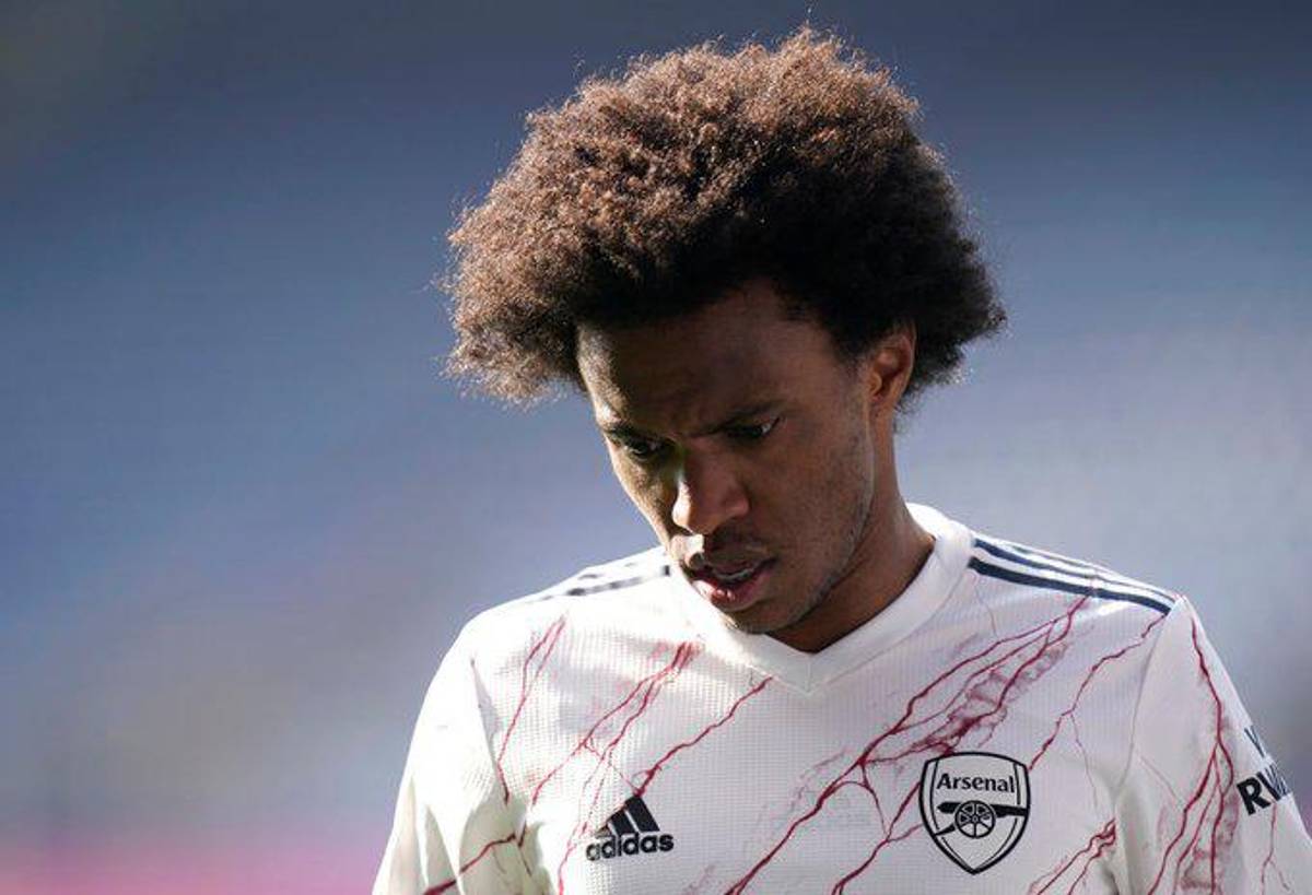 Mercado: PSG cierra dos fichajes inesperados, el crack que llegará al Barcelona y Real Madrid prepara una salida