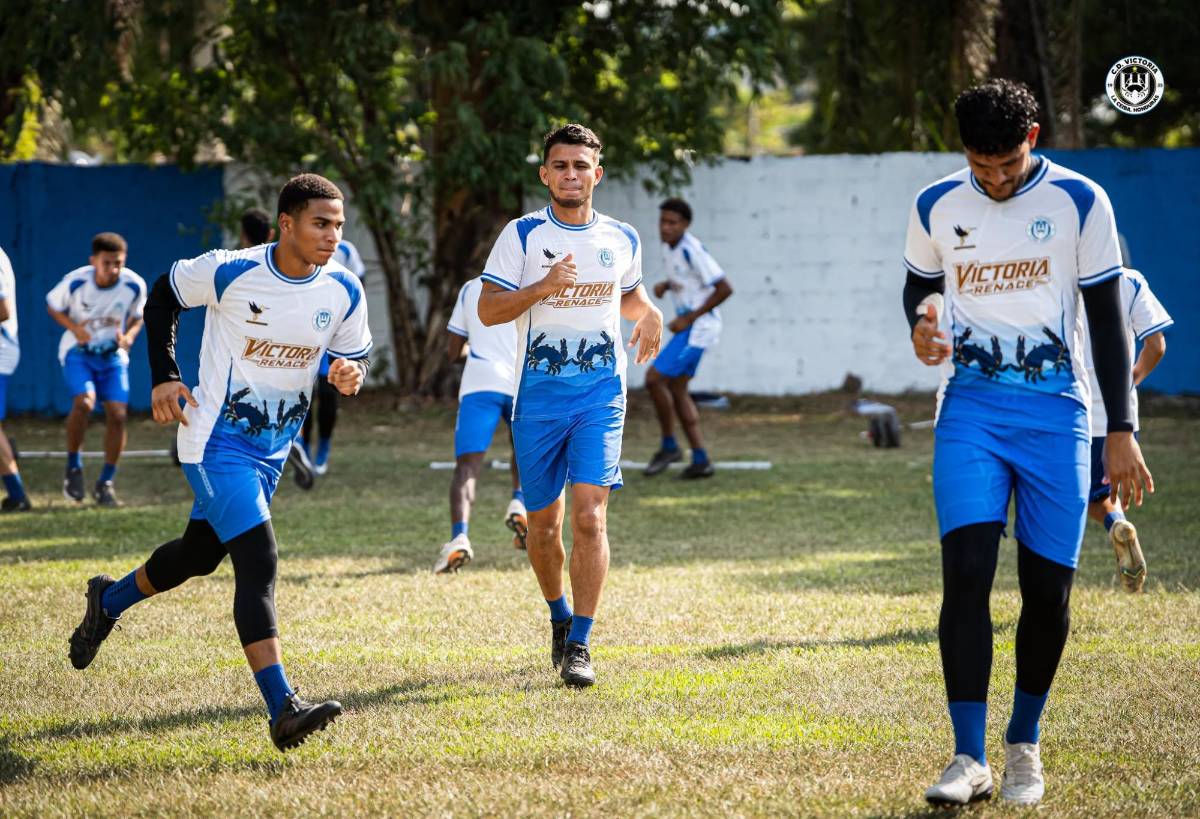 Fichajes, exámenes médicos y grandes ilusiones; así arrancó la pretemporada Victoria