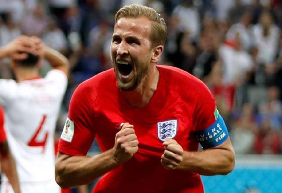 Carreras en unicornios inflables: el divertido ejercicio de Inglaterra antes de Panamá