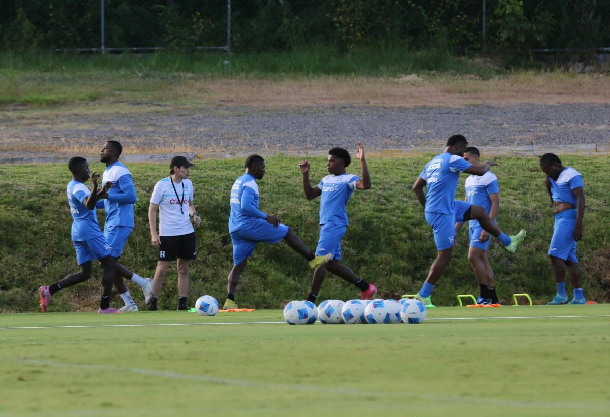 Llegó de sorpresa y otro futbolista se recuperó: Honduras sigue su preparación contra Nicaragua y Costa Rica