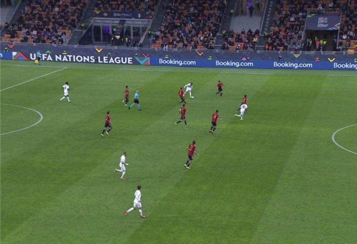 El beso de Mbappé y así celebró con Benzema el título de la Liga de Naciones; Luis Enrique y el gesto con sus jugadores