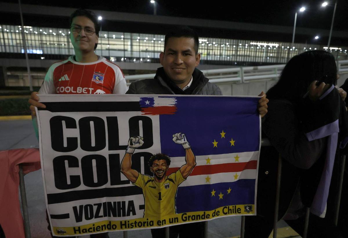 Vozinha llegó a Chile: su reacción y así fue recibido por hinchas de Colo Colo