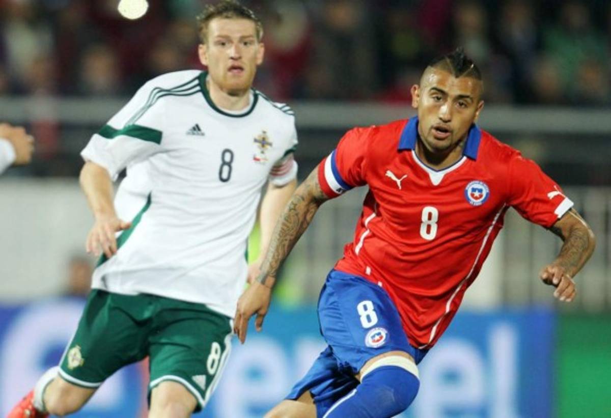 Sampaoli reveló que Arturo Vidal le pidió jugar ante Irlanda del Norte