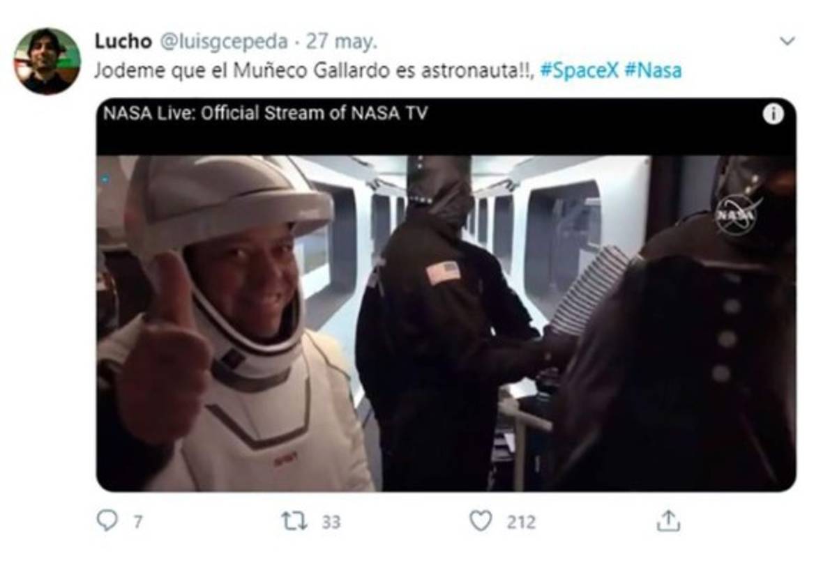 Memes del parecido de Gallardo, DT de River Plate, con un astronauta de la misión de la NASA