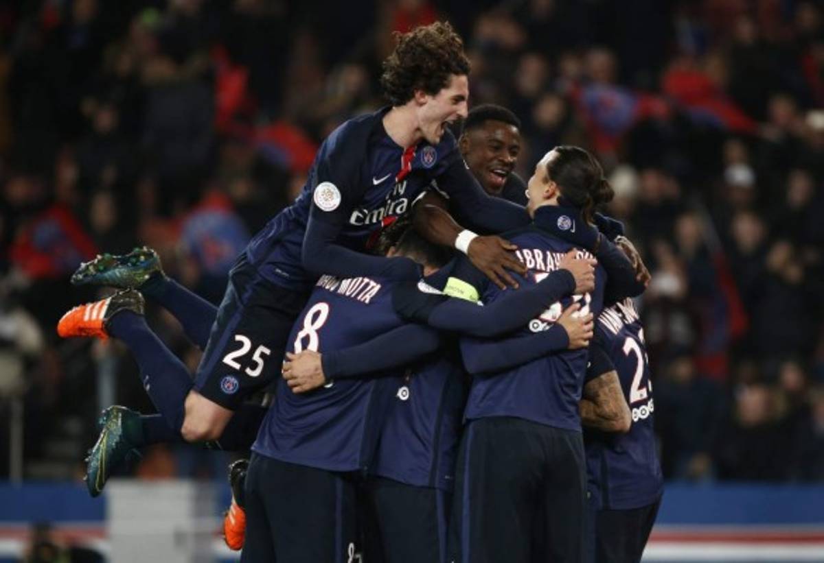 FOTOS: Las celebraciones que nos dejó este sábado en el deporte