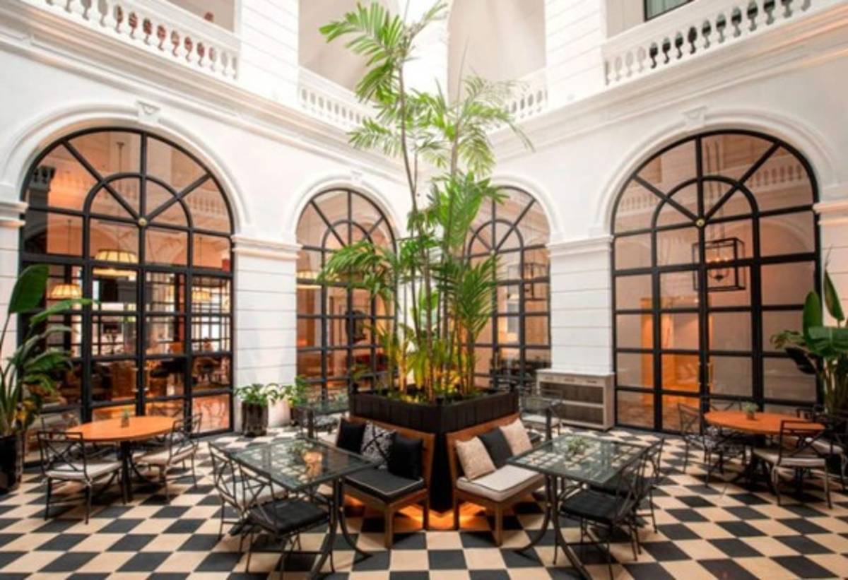 Los únicos huéspedes: El exclusivo hotel donde Ronaldinho y su hermano cumplirán prisión domiciliaria