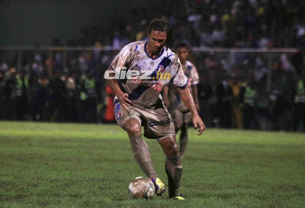 ¡Llenazo, festejo y rostros tristes! Las imágenes de la última final que disputaron Real España vs. Olimpia en el Morazán