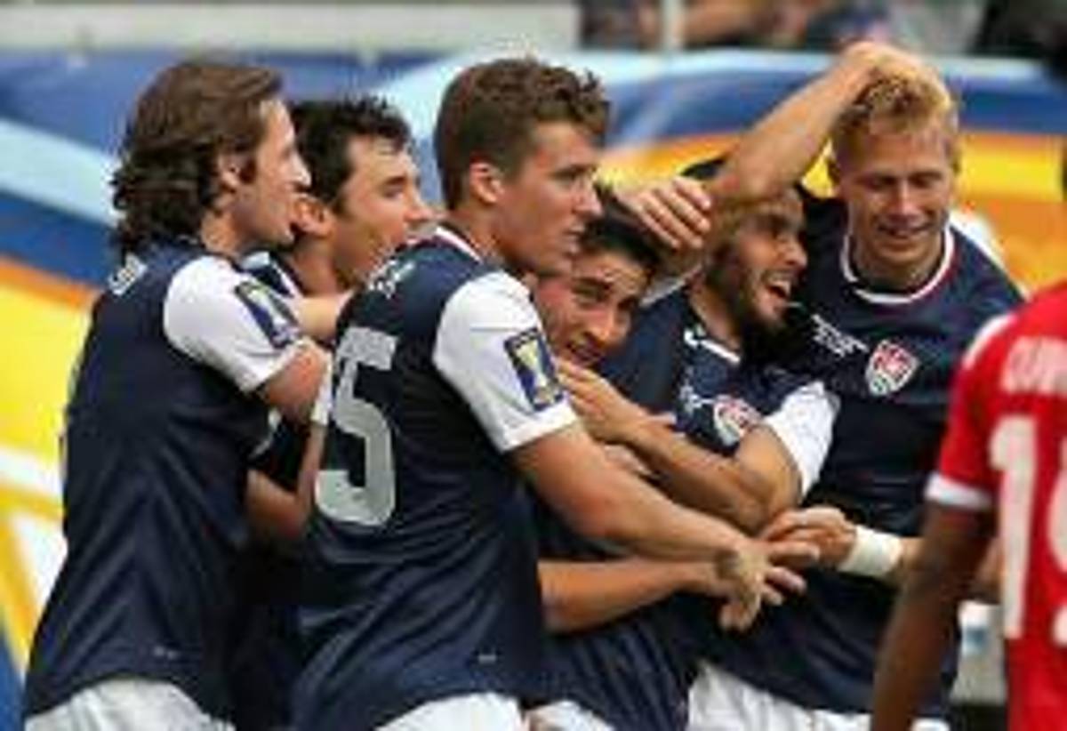 Estados Unidos suma su quinto título y queda a uno de México