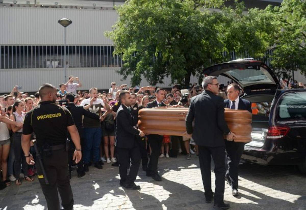 El último adiós: Llanto y dolor en el funeral de José Antonio 'La Perla' Reyes