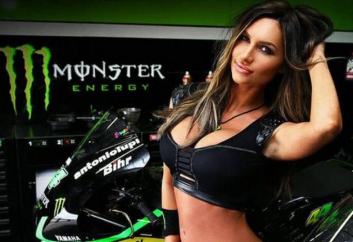 FOTOS: Rosanna Arkle, promotora de Moto GP es considerada la mujer con el mejor trasero
