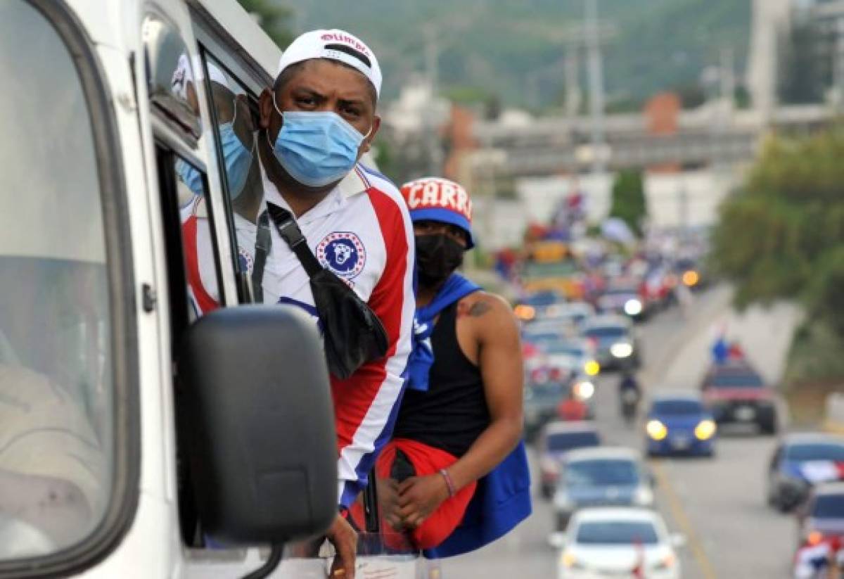 ¡Impresionante caravana! Afición del Olimpia se desborda y celebró a lo grande los 109 años de historia