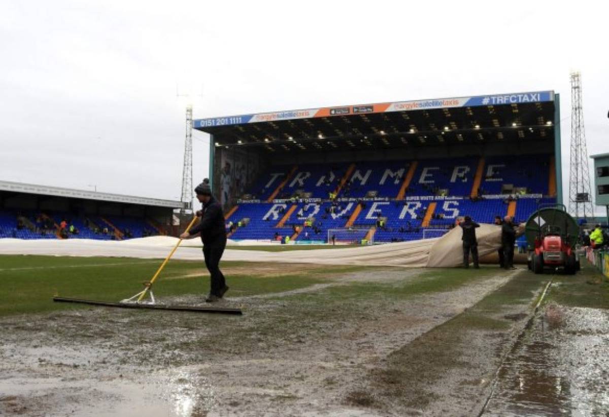 La pésima cancha en la que jugó Manchester United por la FA Cup