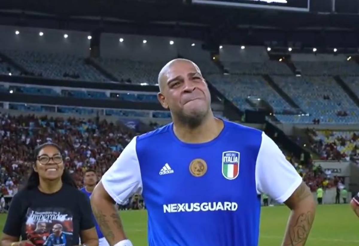 Así fue la despedida de Adriano: se ‘quiebra’ tras escuchar un mensaje de su padre fallecido y el reencuentro con Ronaldo