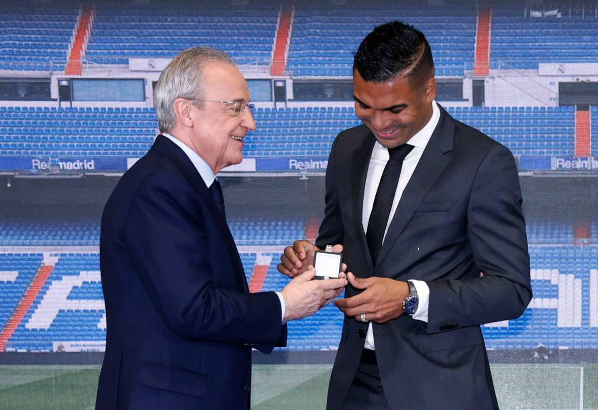 Así fue la emotiva despedida de Casemiro en el Real Madrid: acompañado de su esposa y las lágrimas de Ancelotti y de su pequeña hija