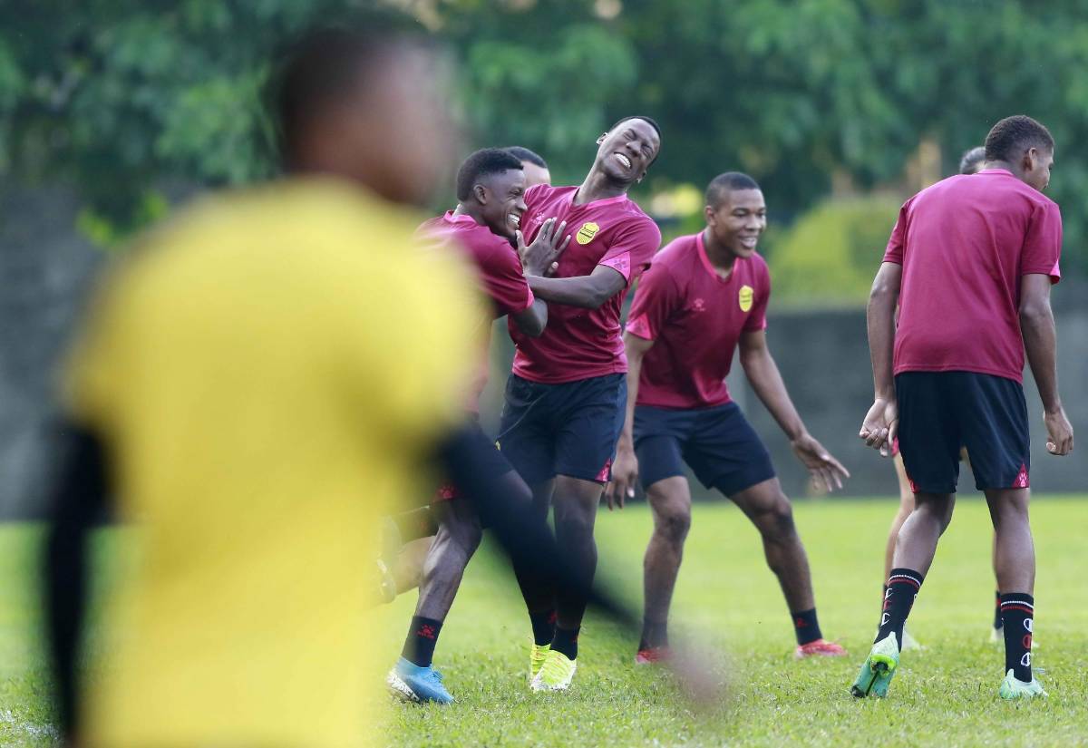 Fotos: Gritos, risas, abrazos emotivos y motivación a tope; así prepara Real España la semifinal ante Motagua