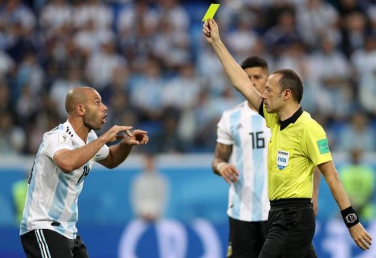Mascherano: 'Sería una lástima arruinar el sueño a 22 chicos por un penalti'