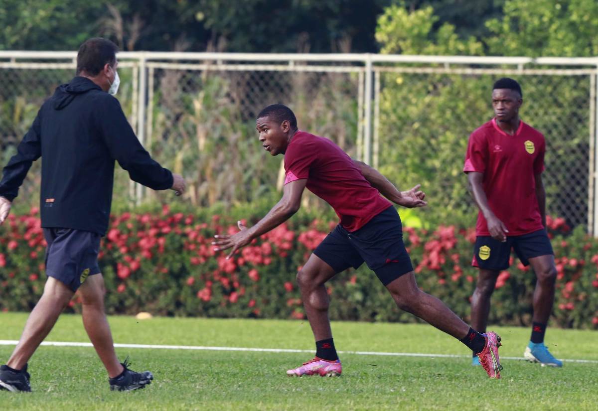 Fotos: Gritos, risas, abrazos emotivos y motivación a tope; así prepara Real España la semifinal ante Motagua