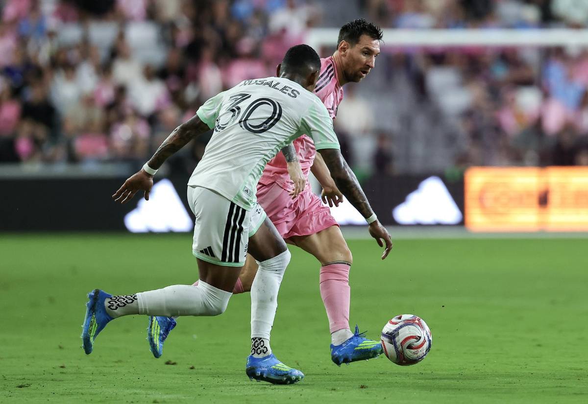 Joseph Rosales dejó en el suelo a Messi, Leo anotó gol histórico y el enfado de Mascherano en el Inter Miami - Austin FC