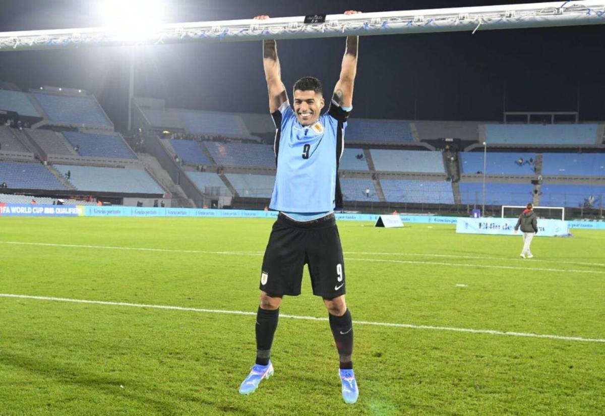 Así se despidió Luis Suárez de Uruguay y la aparición de Messi en el Centenario: “Hola, gordo...”