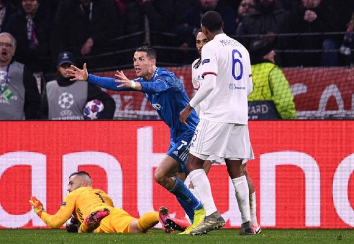 ¡No se vio! El berrinche de Cristiano Ronaldo y el aficionado fantasma en la cancha