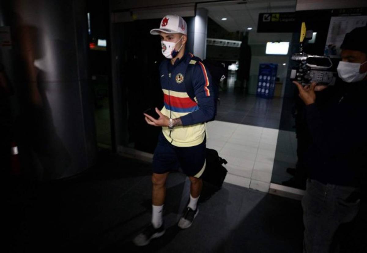 Con toda la artillería: El América de Solari llegó a Honduras y trae a sus figuras para juego ante Olimpia