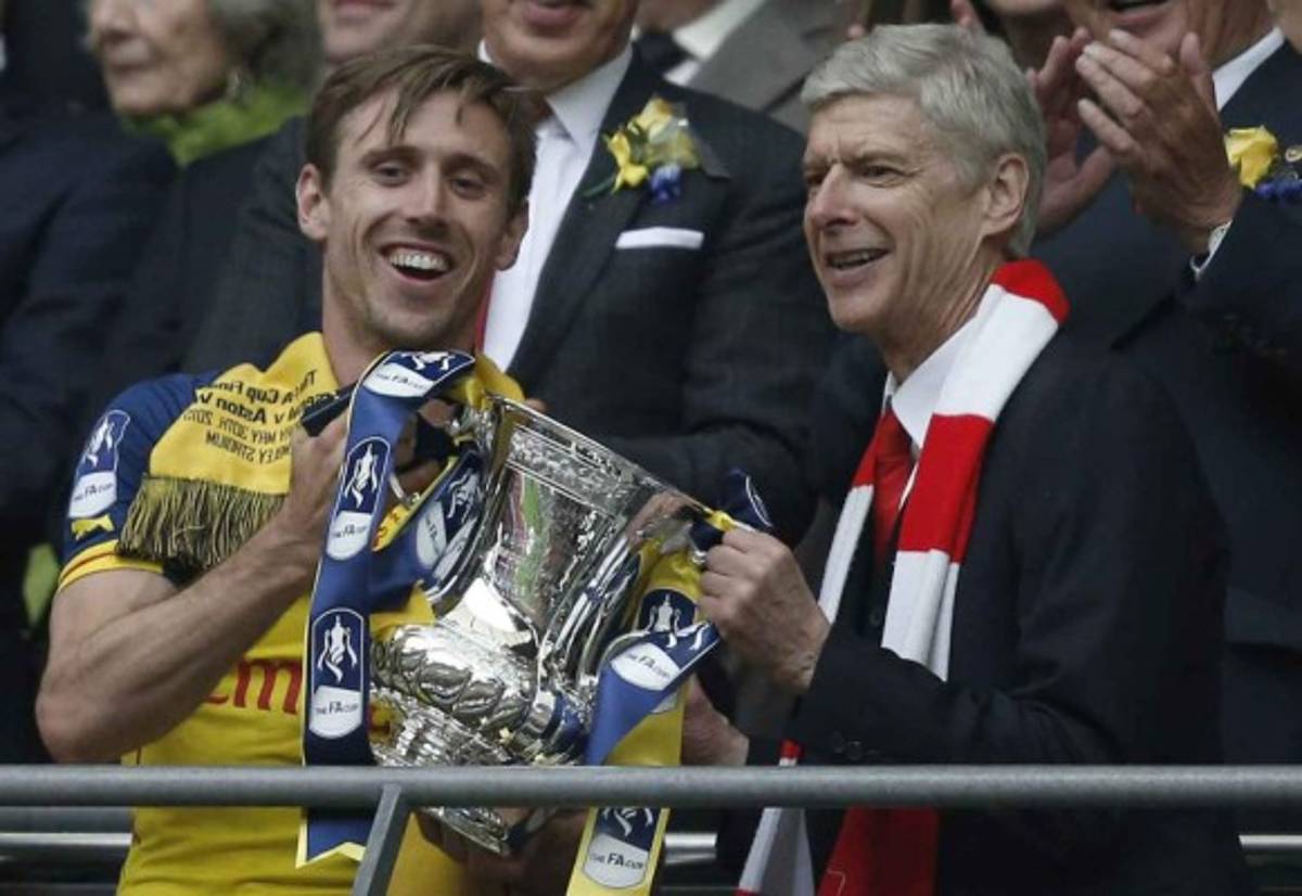 El Arsenal se queda con la FA CUP al vencer al Aston Villa