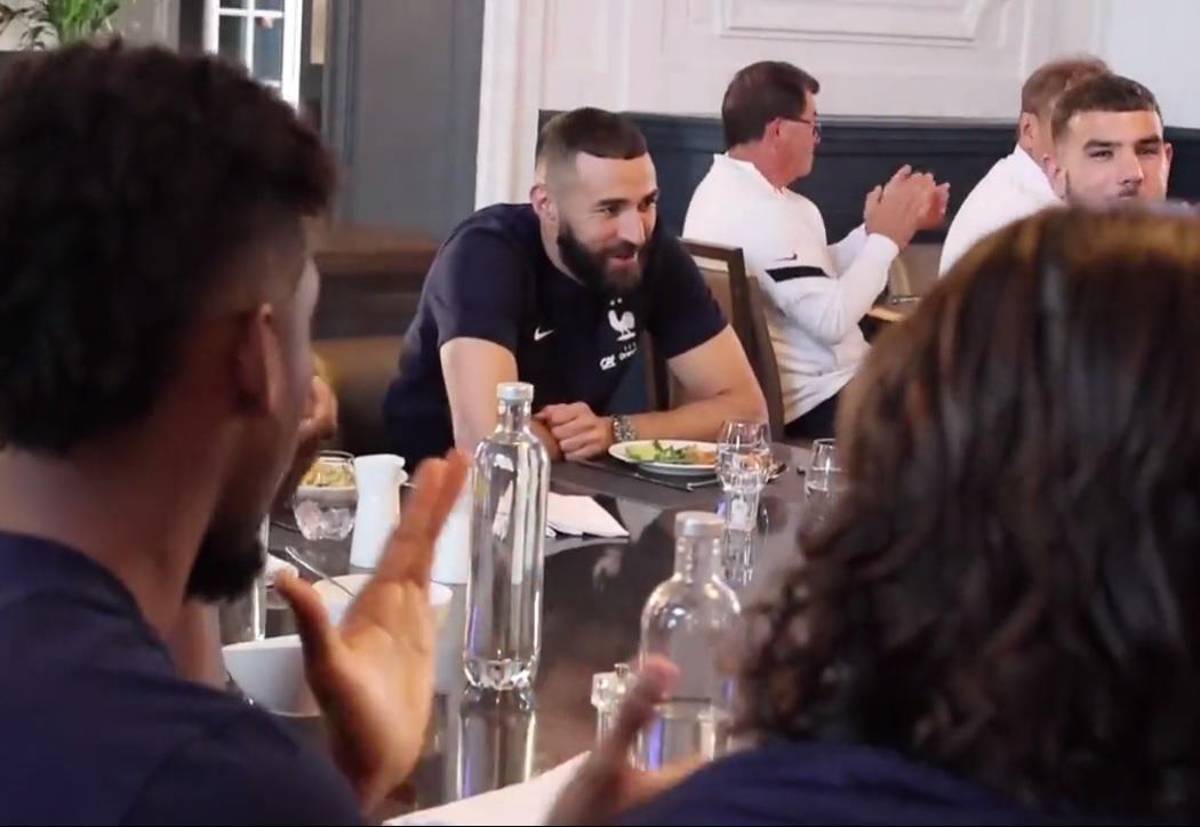 Benzema se unió a la selección de Francia y así fue el reencuentro con Mbappé tras el rechazo al Real Madrid