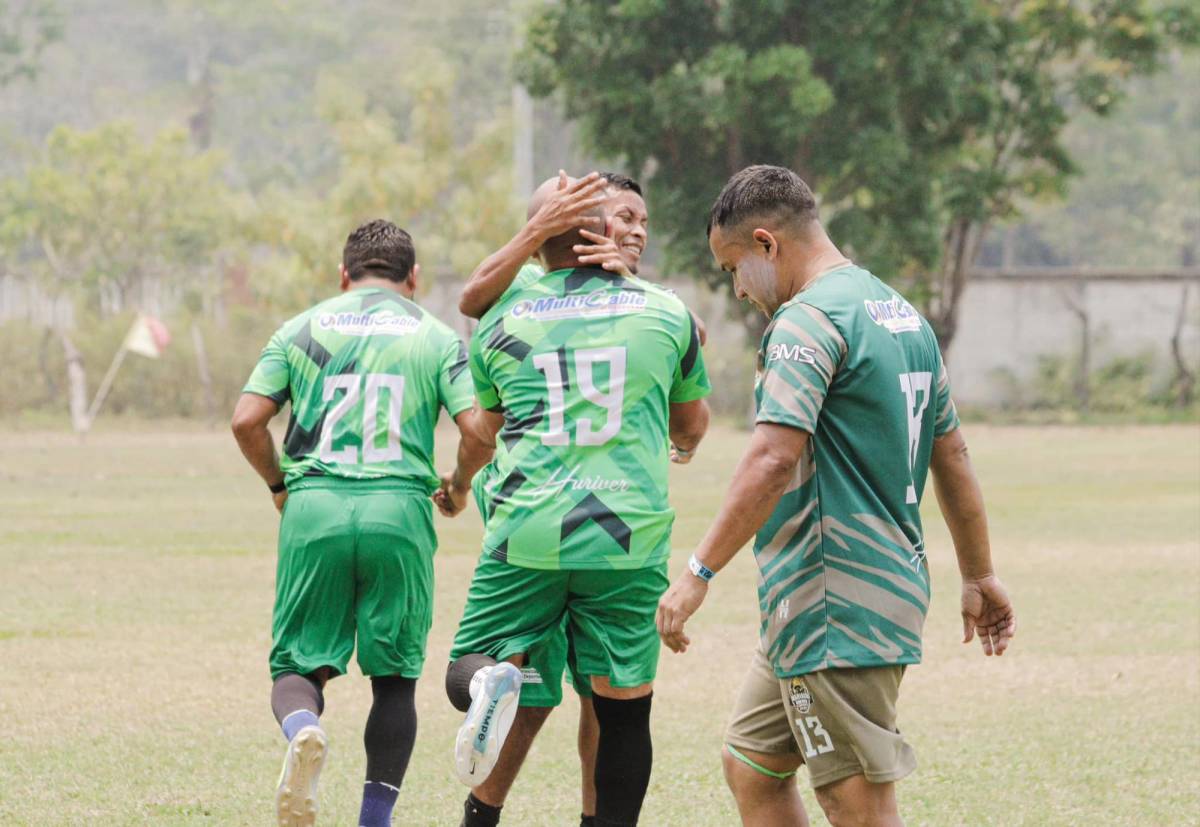 Gran fiesta y buen fútbol en la Copa Mariachi en San Pedro Sula: Rambo de León aparece y también jugadores de la Liga Nacional