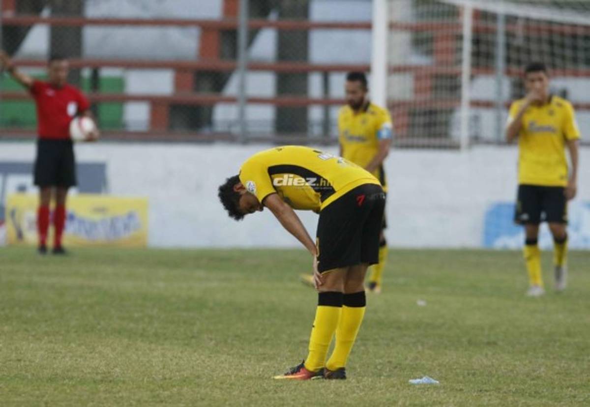 No viste en TV: El rostro de Buba tras la derrota, caras pintadas y el reencuentro de Coito