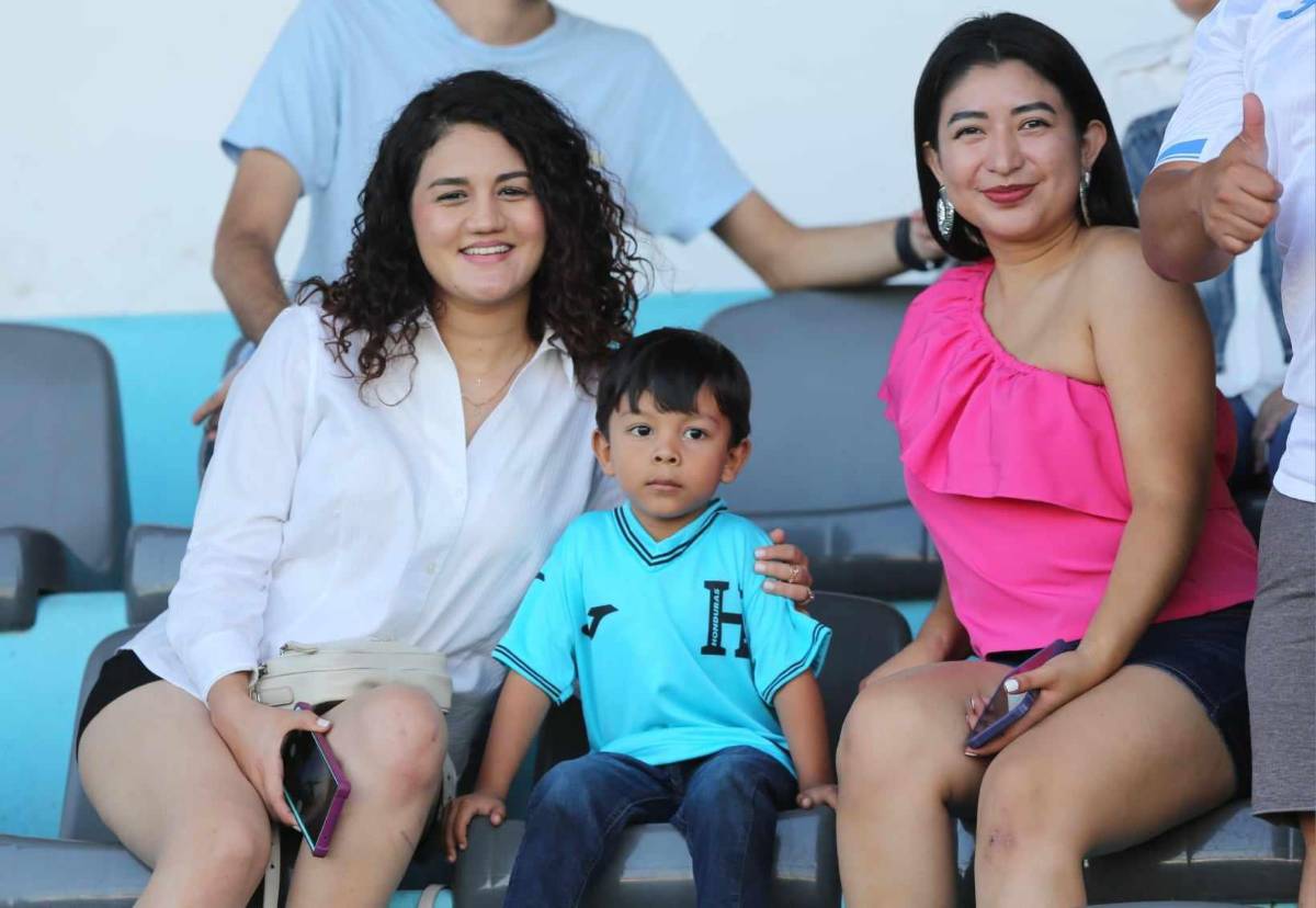 La hermosa influencer que se divirtió con los seleccionados, bellas catrachas adornaron el Nacional y el look de Rambo