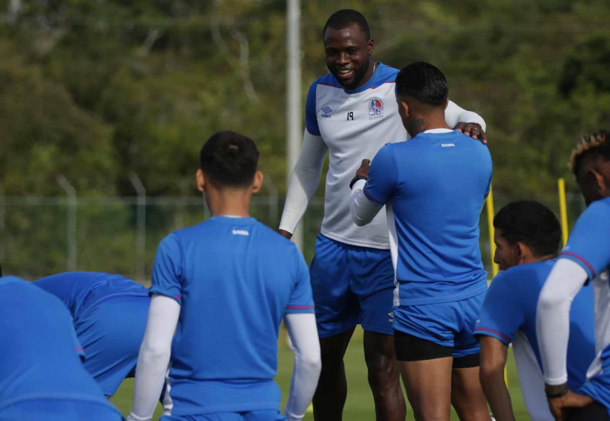 Melancólico y sensible: así vivió Pedro Troglio uno de sus últimos entrenamientos con el Olimpia tras anunciar su adiós