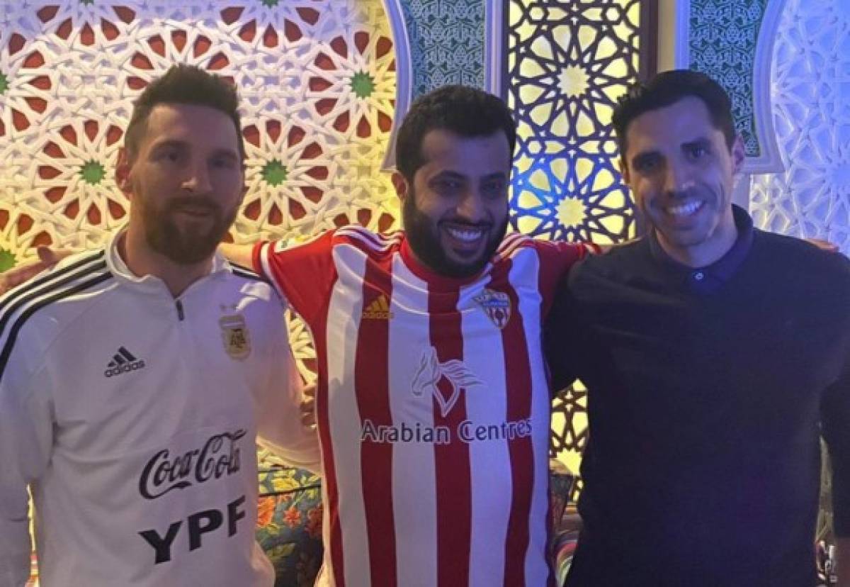Al-Sheikh, el jeque árabe que quiere fichar a Messi y que sortea autos de lujo en los partidos en España