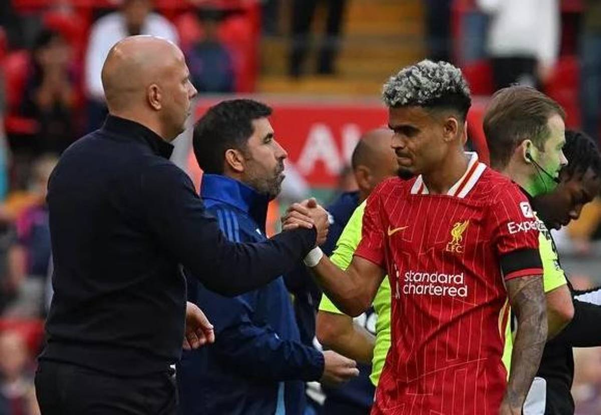 El gran sacrificado en Barcelona: quieren venderlo por 50 millones para intentar el fichaje de Luis Díaz