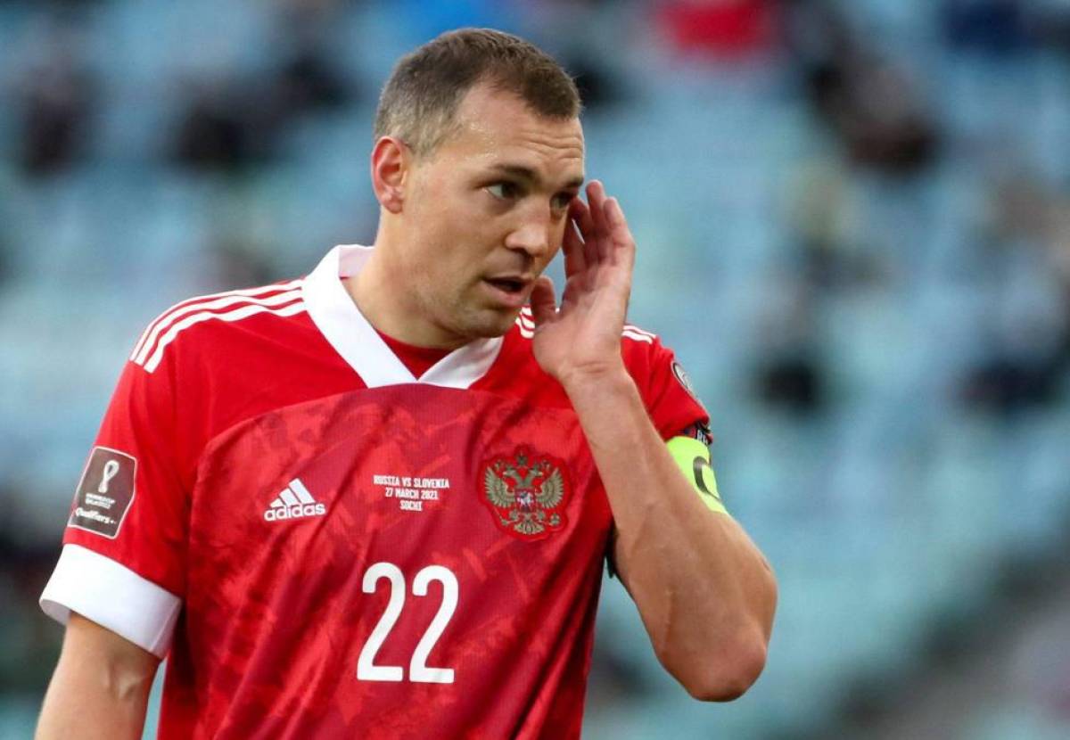 Futbolistas de Ucrania estallan contra el capitán de la selección de Rusia: “Estarás encerrado en tu caverna el resto de tu vida”