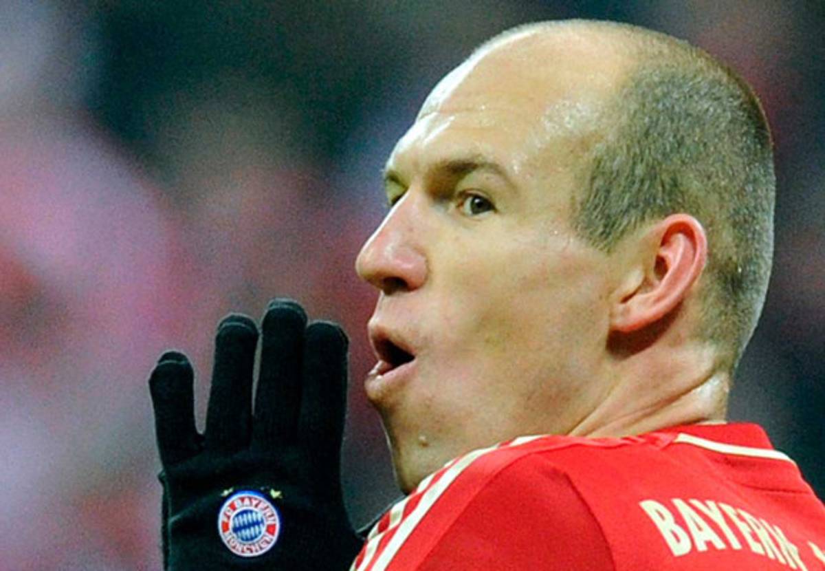Robben da al triunfo al Bayern ante el Dortmund y el pase a semifinales.